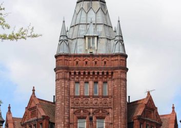 Nottingham-Castle-Museum-Art-Gallery-768x1152-1.jpg