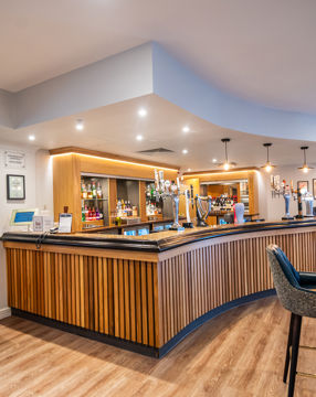 Eastwood bar